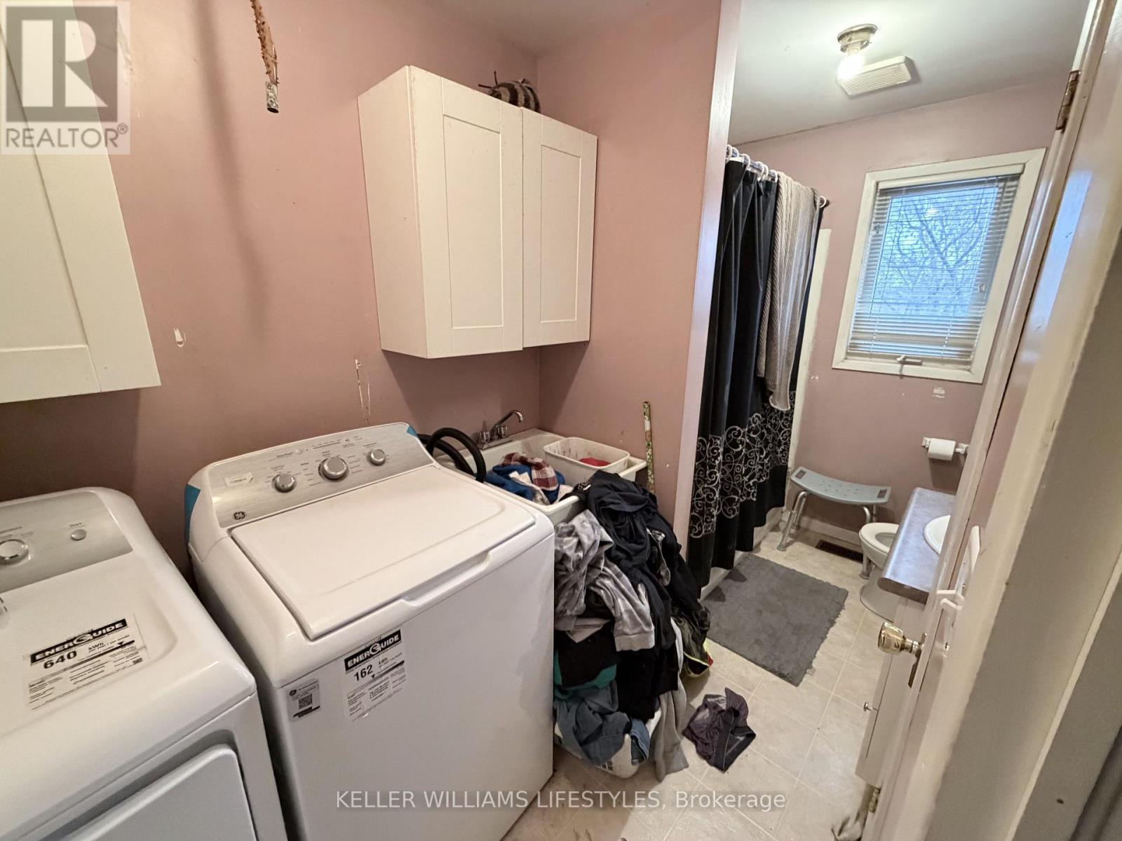 128 Stuart Street, Sarnia, Ontario  N7T 3B1 - Photo 18 - X12616434