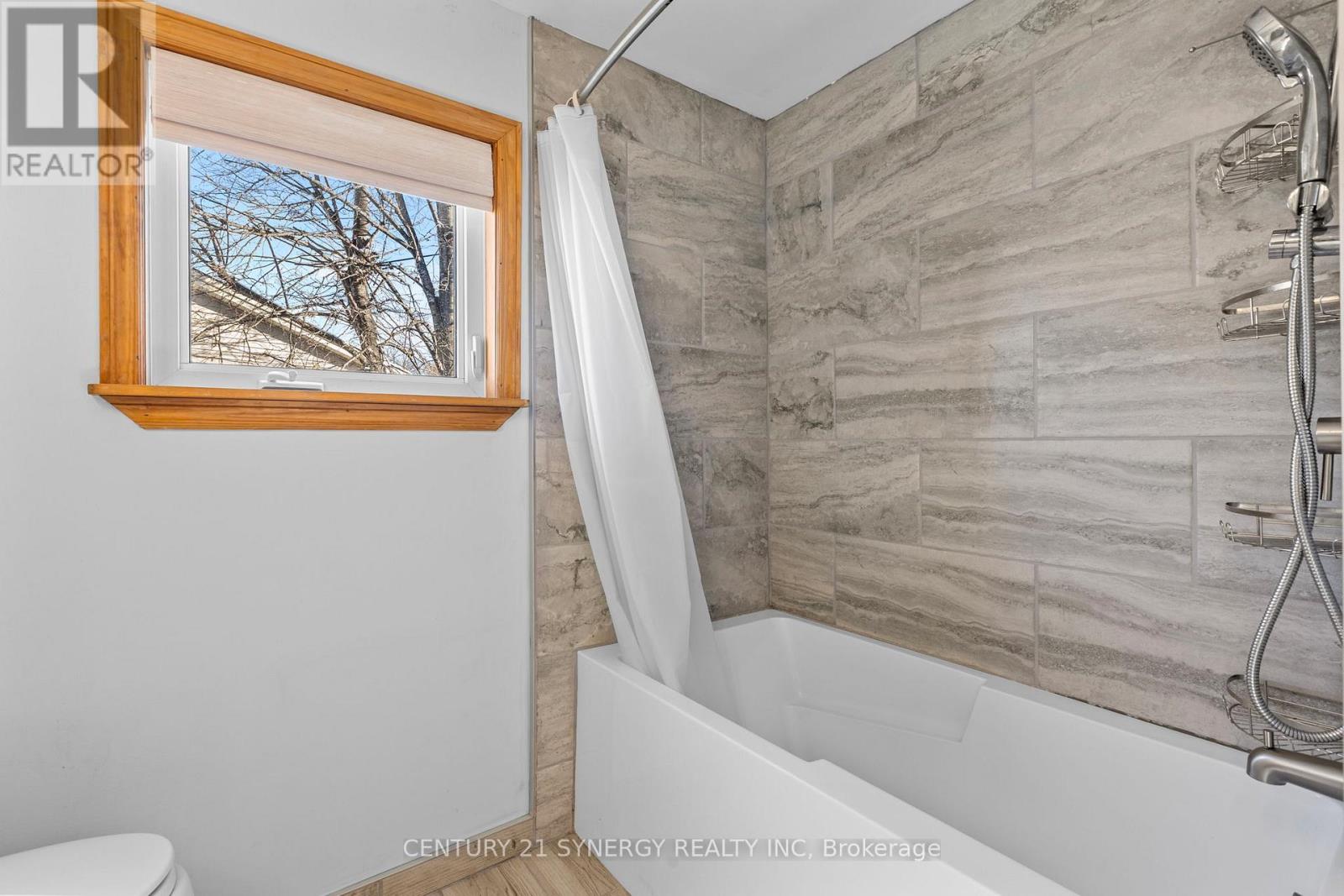 34 Rosegarden Crescent, Ottawa, Ontario  K1T 3A9 - Photo 29 - X12616428