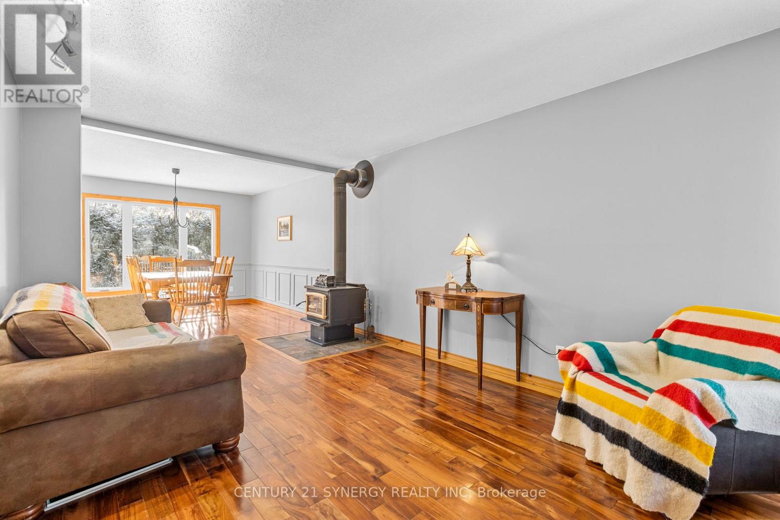 34 Rosegarden Crescent, Ottawa, Ontario  K1T 3A9 - Photo 7 - X12616428