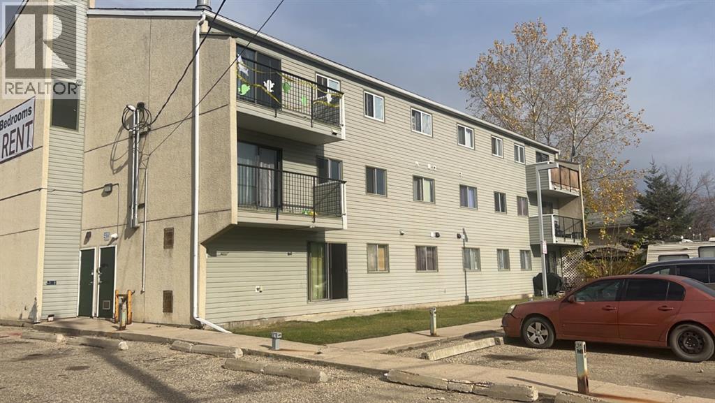 ., 10019 104 Avenue, Grande Prairie, Alberta T8V 1E5 - Photo 2 - A2223588