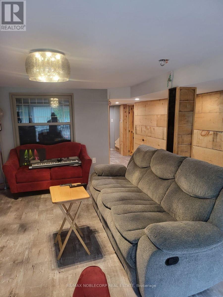 Bsmt - 56 Argyle Crescent, St. Catharines, Ontario  L2P 2P4 - Photo 14 - X12615934