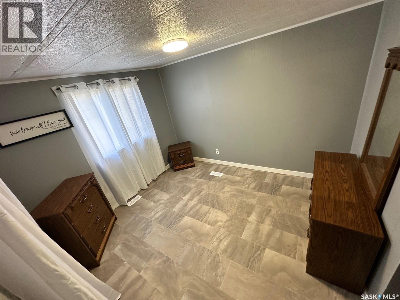 313 Hara Avenue, Bjorkdale, Saskatchewan  S0E 0Y0 - Photo 11 - SK004854