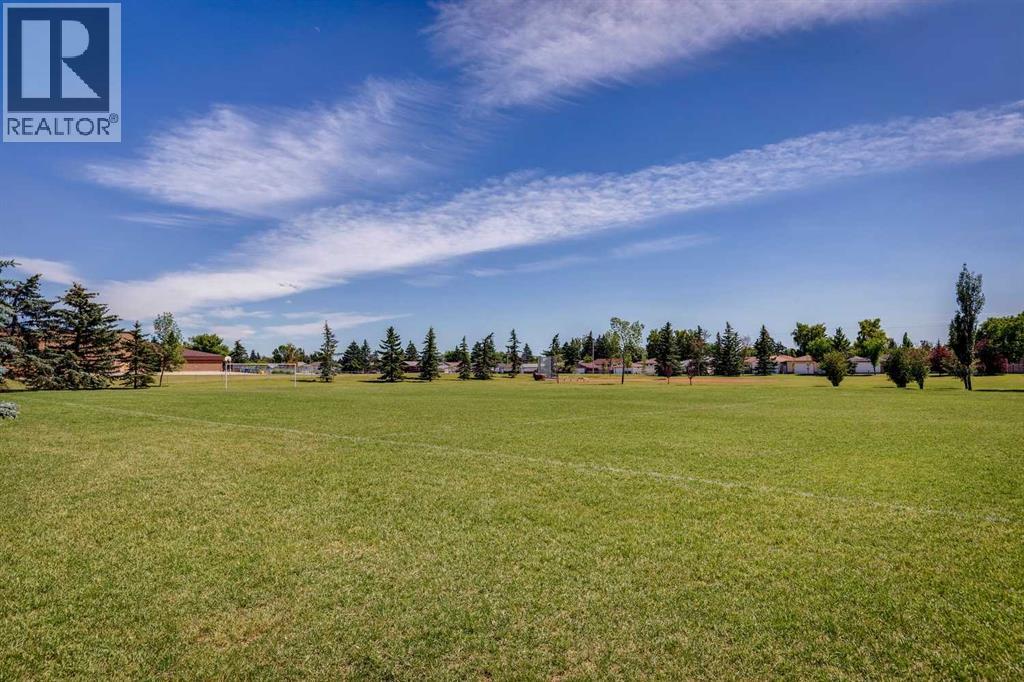 2848 Dovely Park Se, Calgary, Alberta  T2B 3G9 - Photo 40 - A2271427