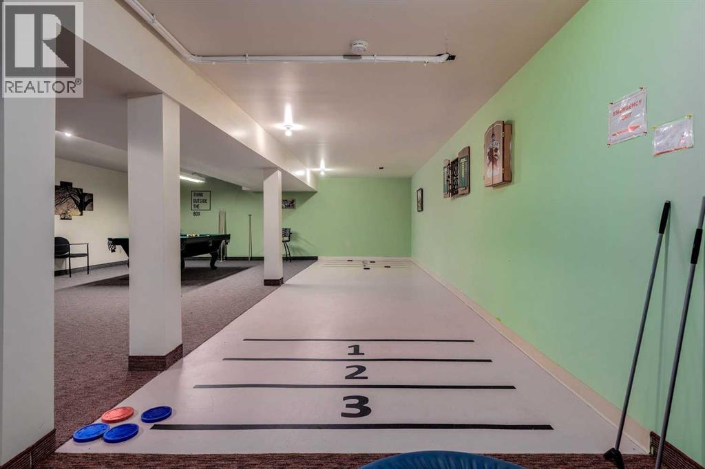 2848 Dovely Park Se, Calgary, Alberta  T2B 3G9 - Photo 38 - A2271427