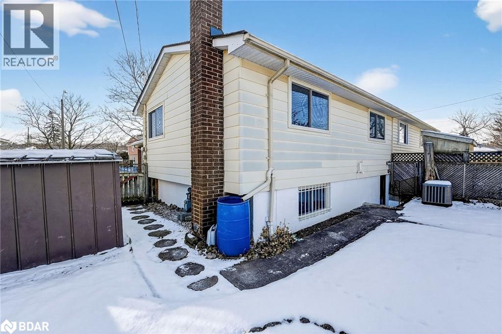 18 Fairway Drive, Hamilton, Ontario  L8K 5L4 - Photo 46 - 40792609