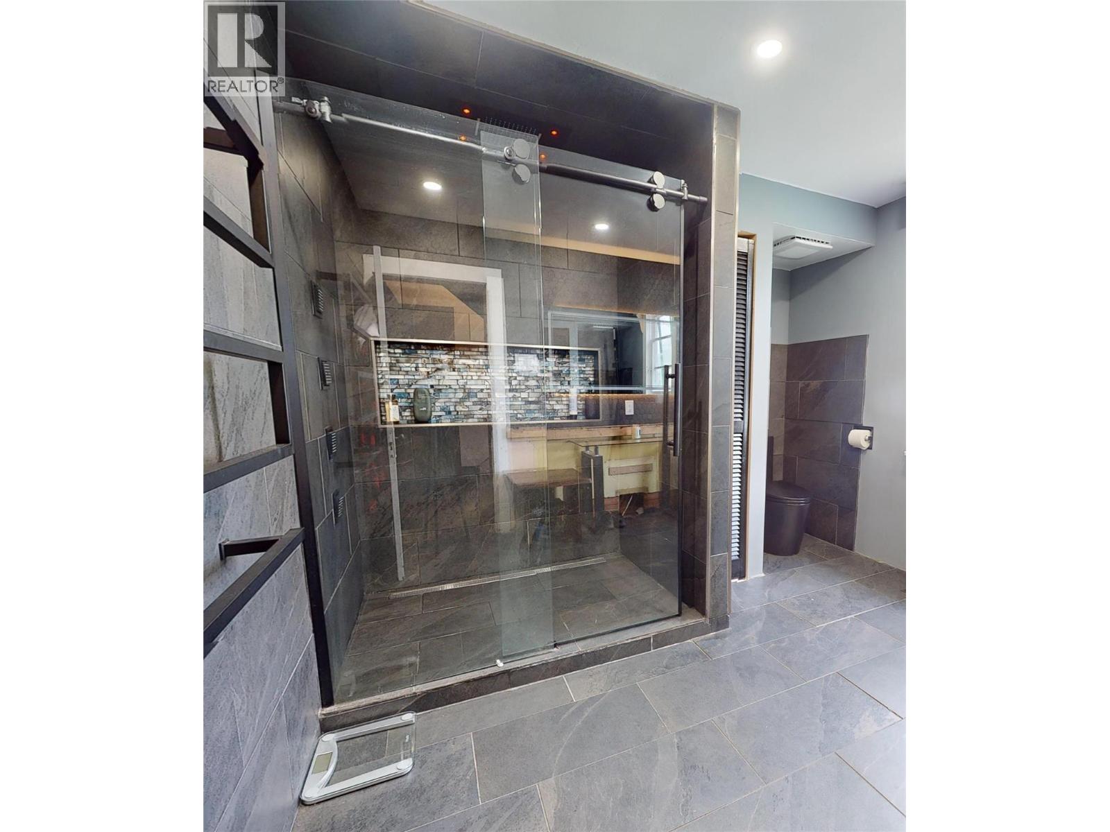 2415 Blind Bay Road, Blind Bay, British Columbia  V0E 1H2 - Photo 46 - 10333393