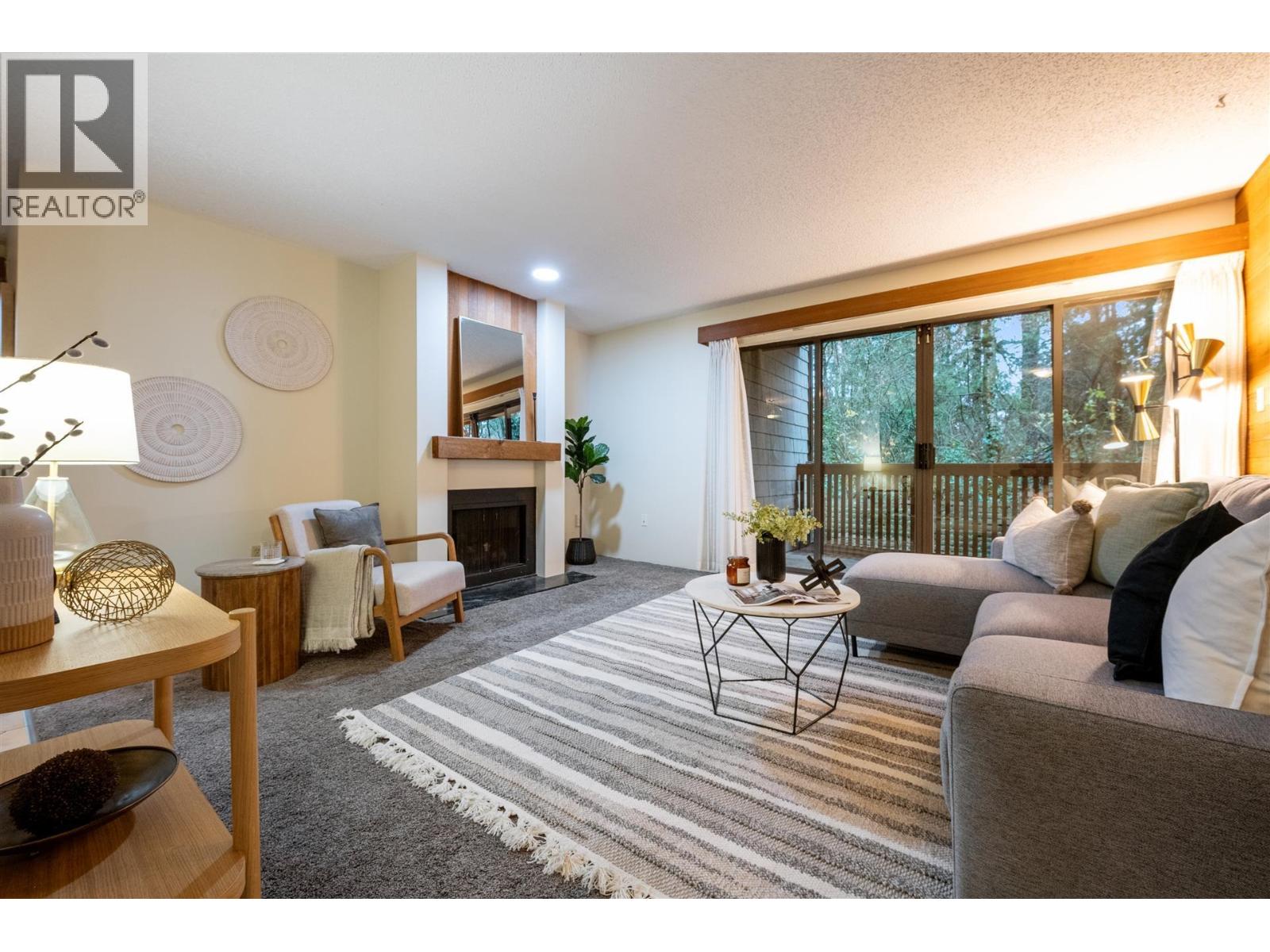 220 7377 Salisbury Avenue, Burnaby, British Columbia  V5E 4B2 - Photo 3 - R3073228