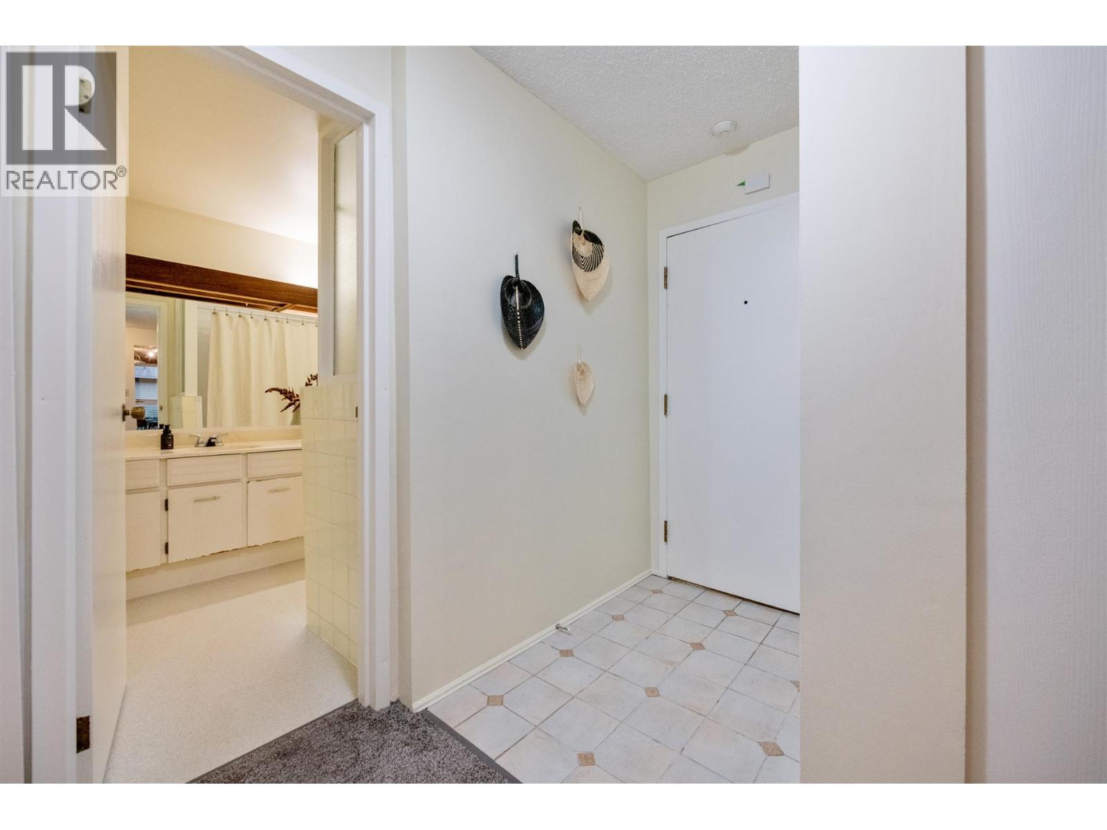 220 7377 Salisbury Avenue, Burnaby, British Columbia  V5E 4B2 - Photo 9 - R3073228