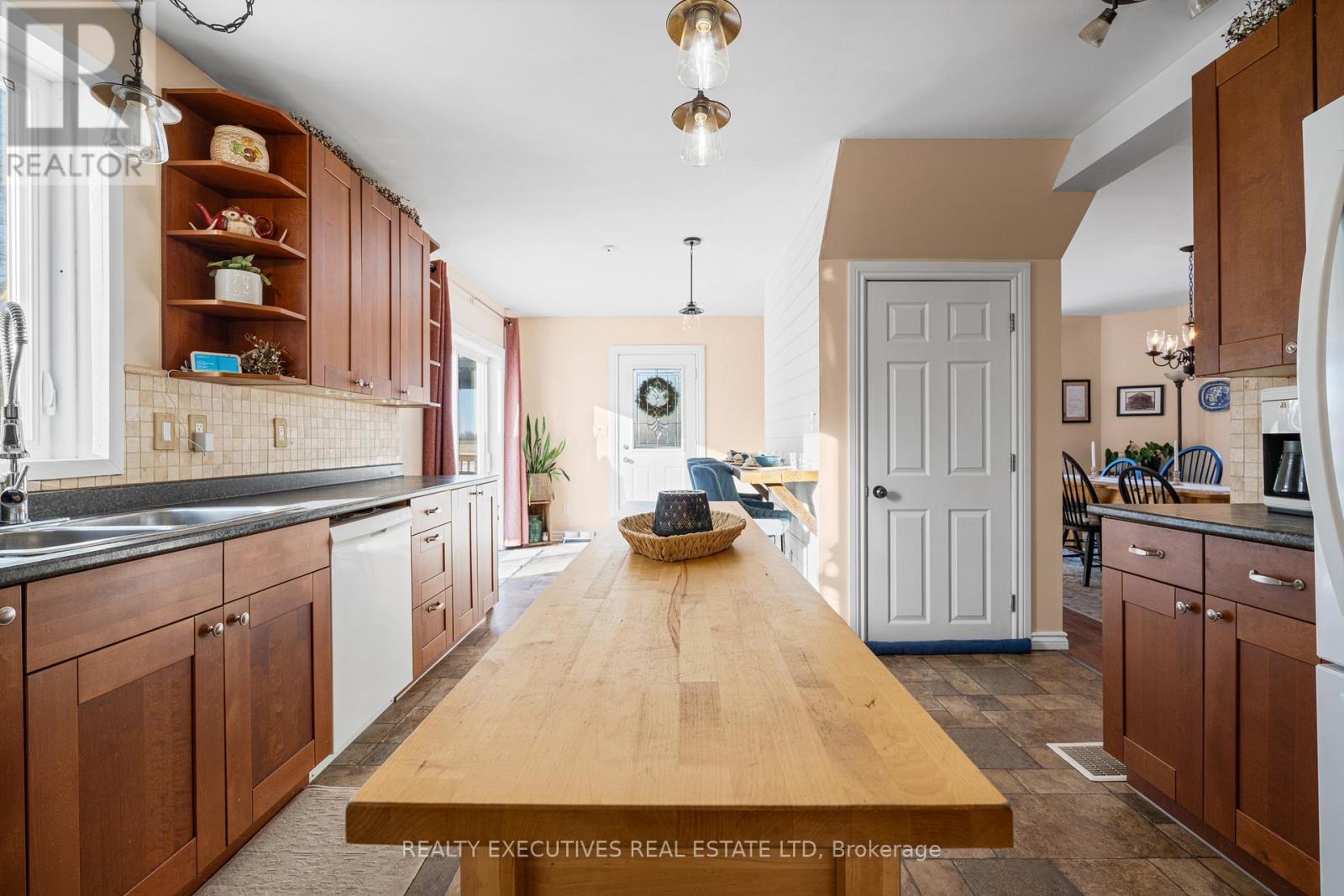 10938 Church Road, North Dundas, Ontario  K0E 1S0 - Photo 23 - X12616444