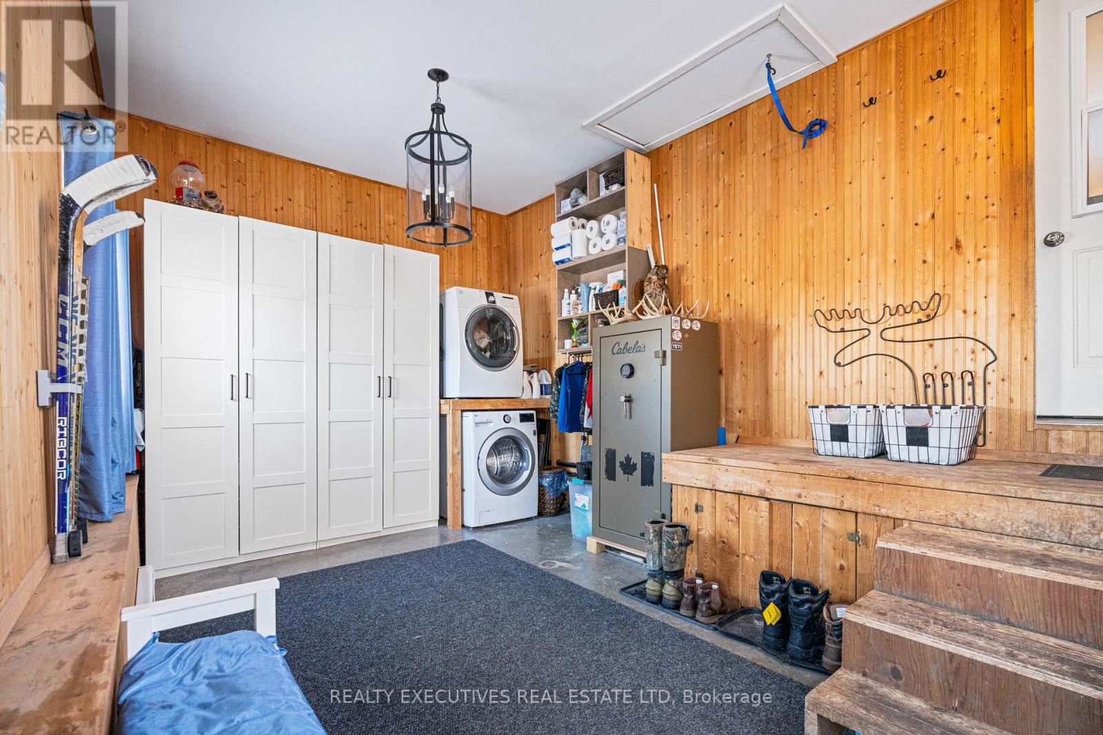 10938 Church Road, North Dundas, Ontario  K0E 1S0 - Photo 38 - X12616444