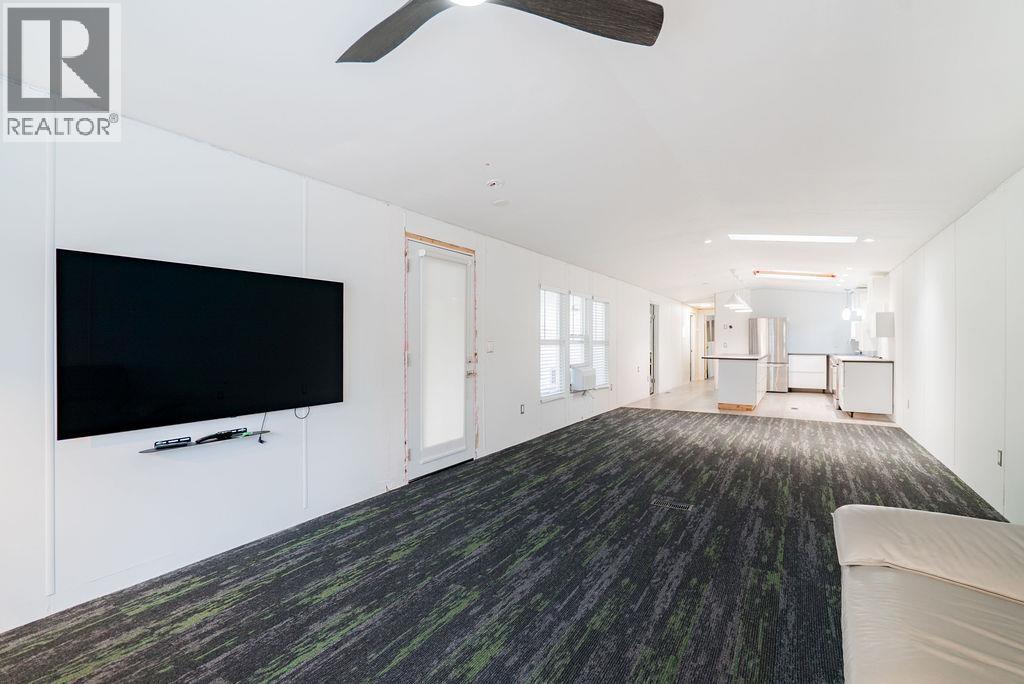 19728 Poplar Place, Pitt Meadows, British Columbia  V3Y 1Z3 - Photo 20 - R3073241