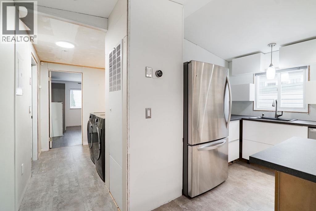 19728 Poplar Place, Pitt Meadows, British Columbia  V3Y 1Z3 - Photo 22 - R3073241