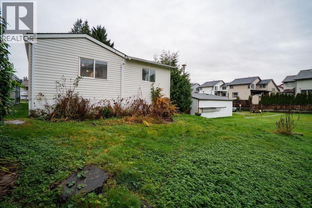 19728 Poplar Place, Pitt Meadows, British Columbia  V3Y 1Z3 - Photo 5 - R3073241