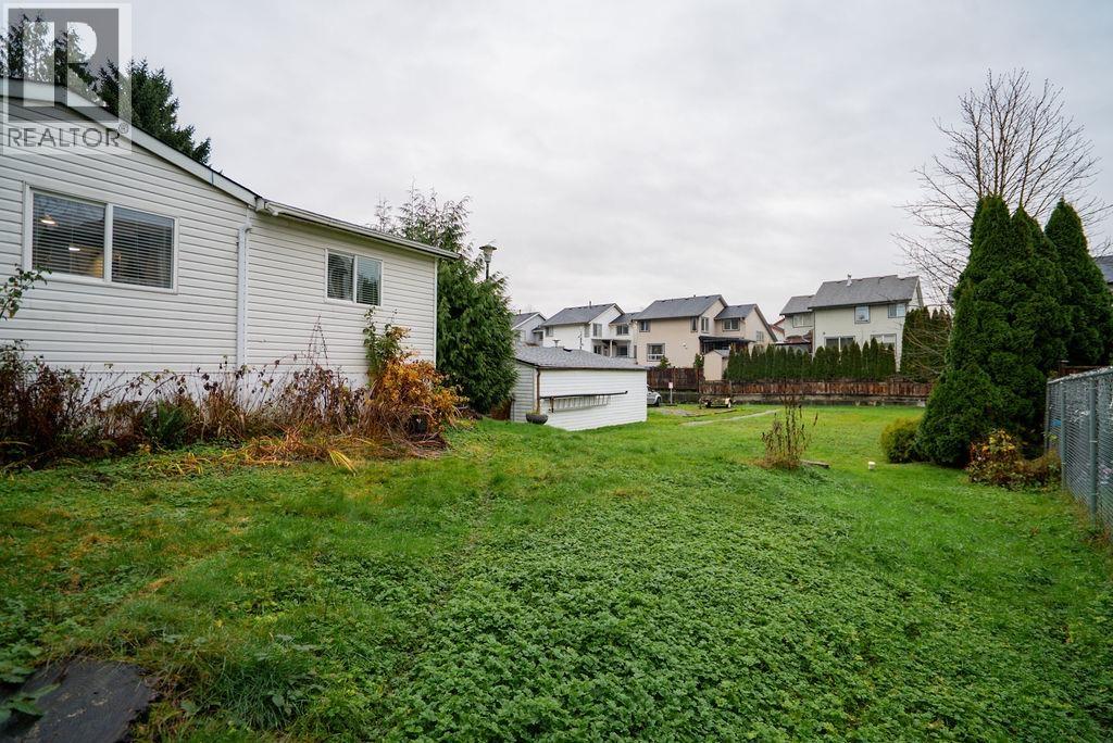 19728 Poplar Place, Pitt Meadows, British Columbia  V3Y 1Z3 - Photo 6 - R3073241