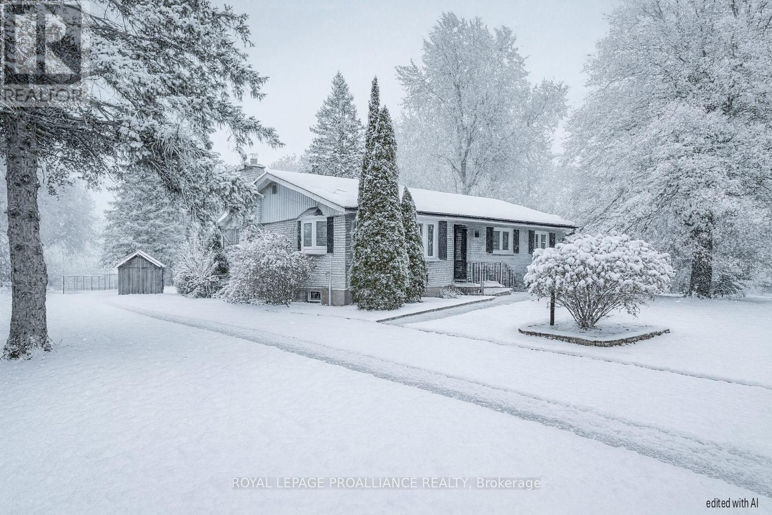 97 Roseland Drive, Quinte West, Ontario  K0K 1L0 - Photo 1 - X12477100