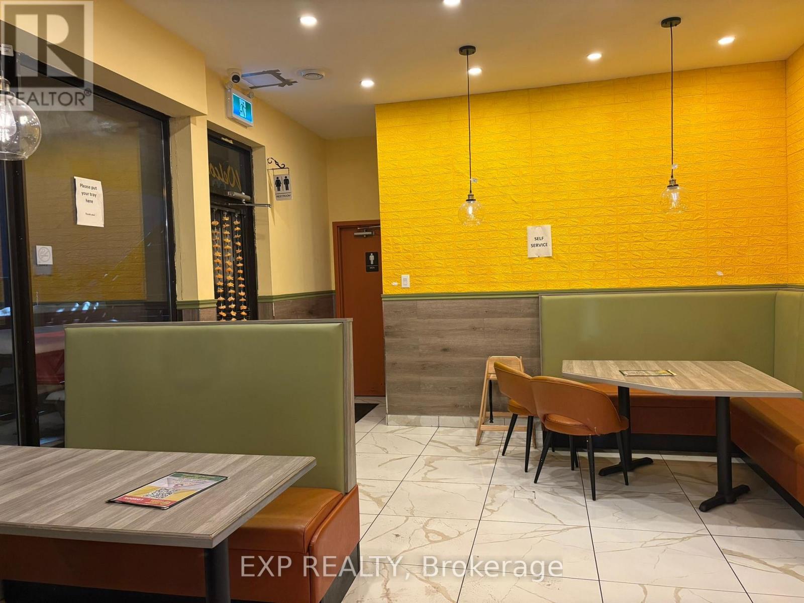 1 - 1631 Oxford Street E, London East, Ontario  N5V 2Z4 - Photo 3 - X12453136