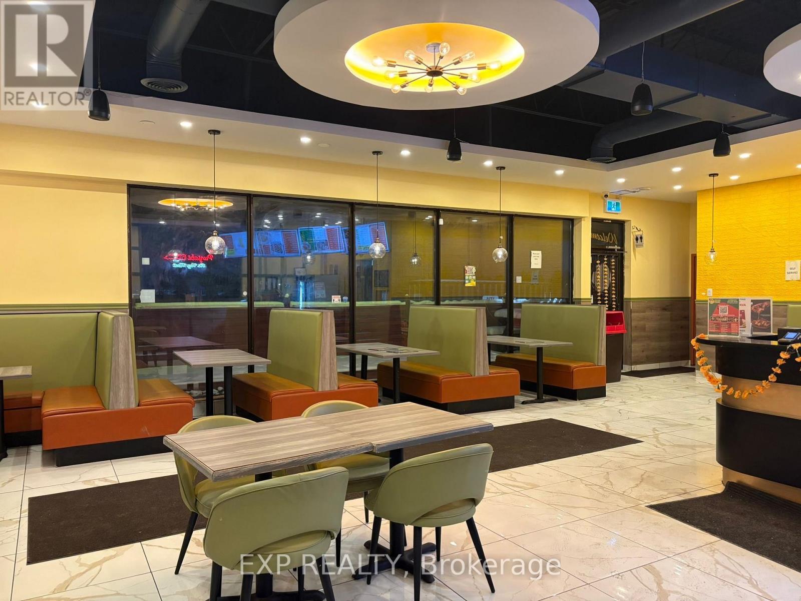 1 - 1631 Oxford Street E, London East, Ontario  N5V 2Z4 - Photo 2 - X12453136