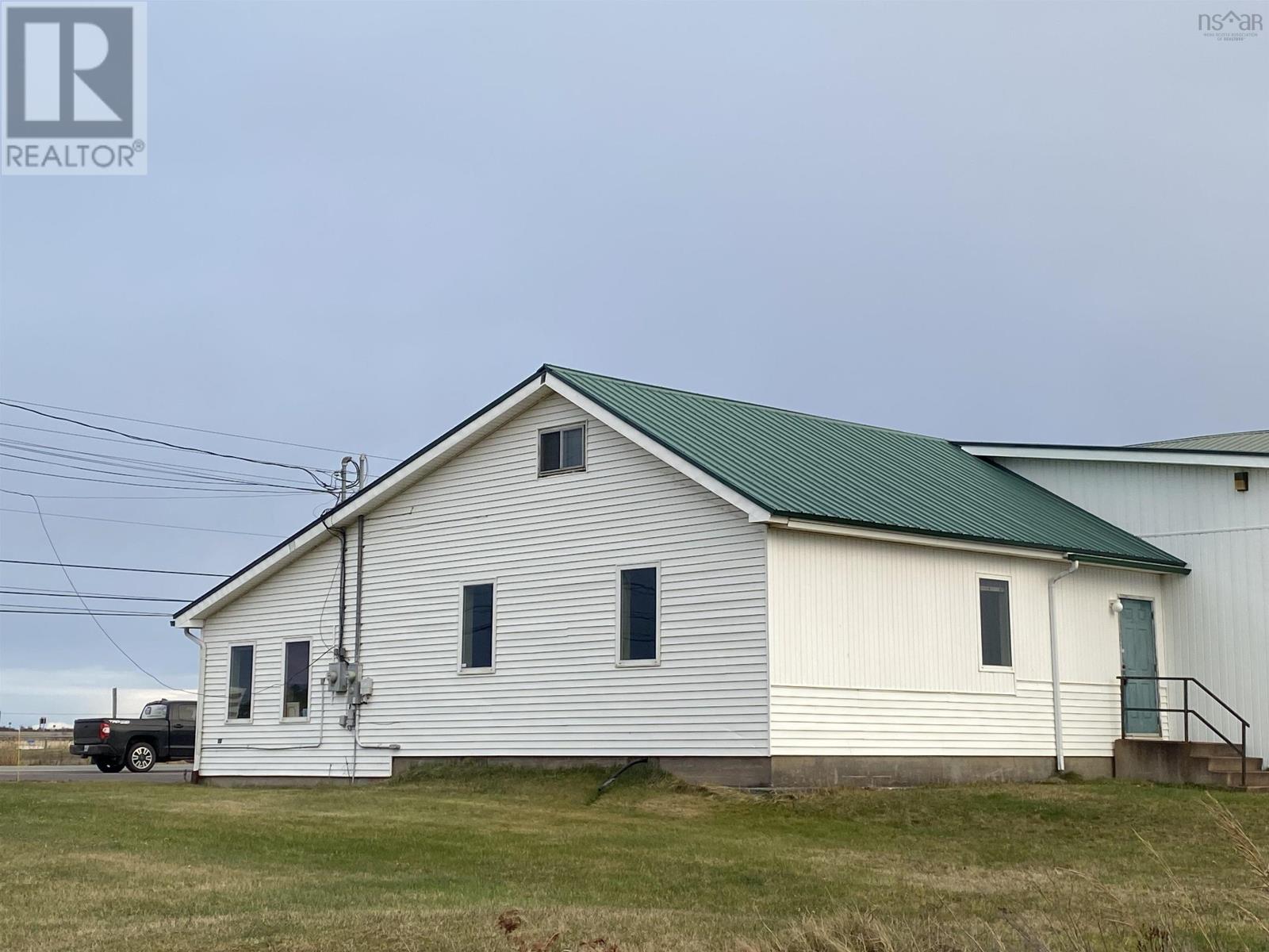 21397 Highway 2, Fort Lawrence, Nova Scotia  B4H 3Y5 - Photo 6 - 202528797