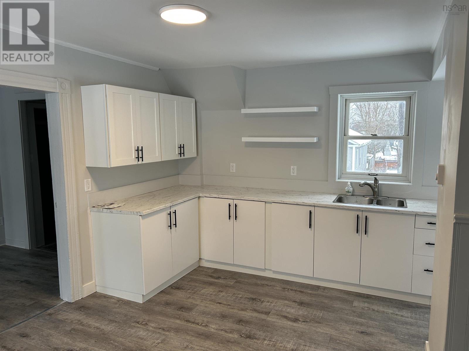 44 Central, Sydney, Nova Scotia  B1P 2A8 - Photo 15 - 202529300