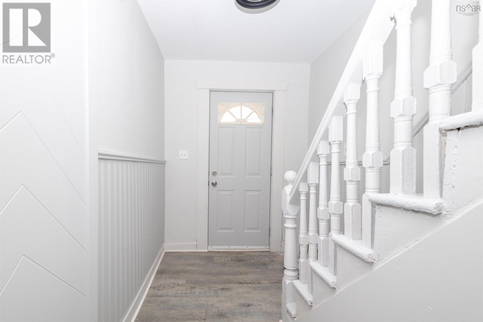 44 Central, Sydney, Nova Scotia  B1P 2A8 - Photo 5 - 202529300