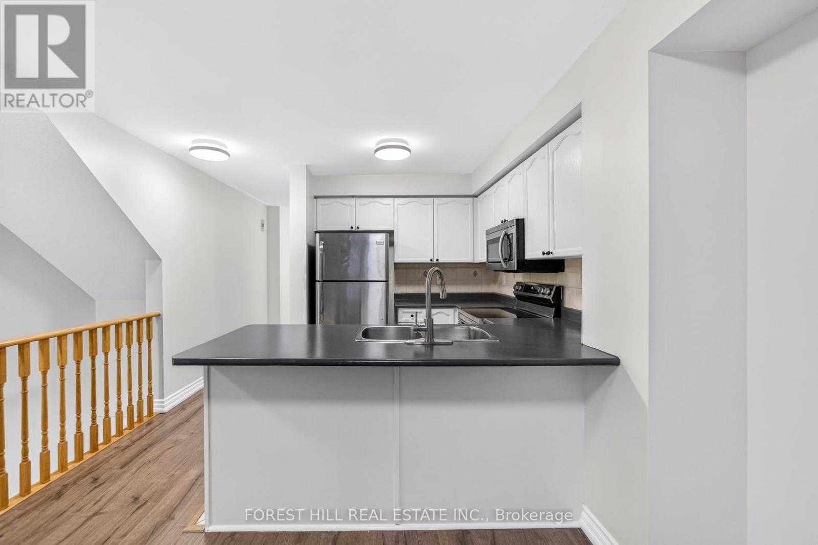 20 - 5050 Intrepid Drive, Mississauga, Ontario L5M 0E5 - Photo 10 - W12611116