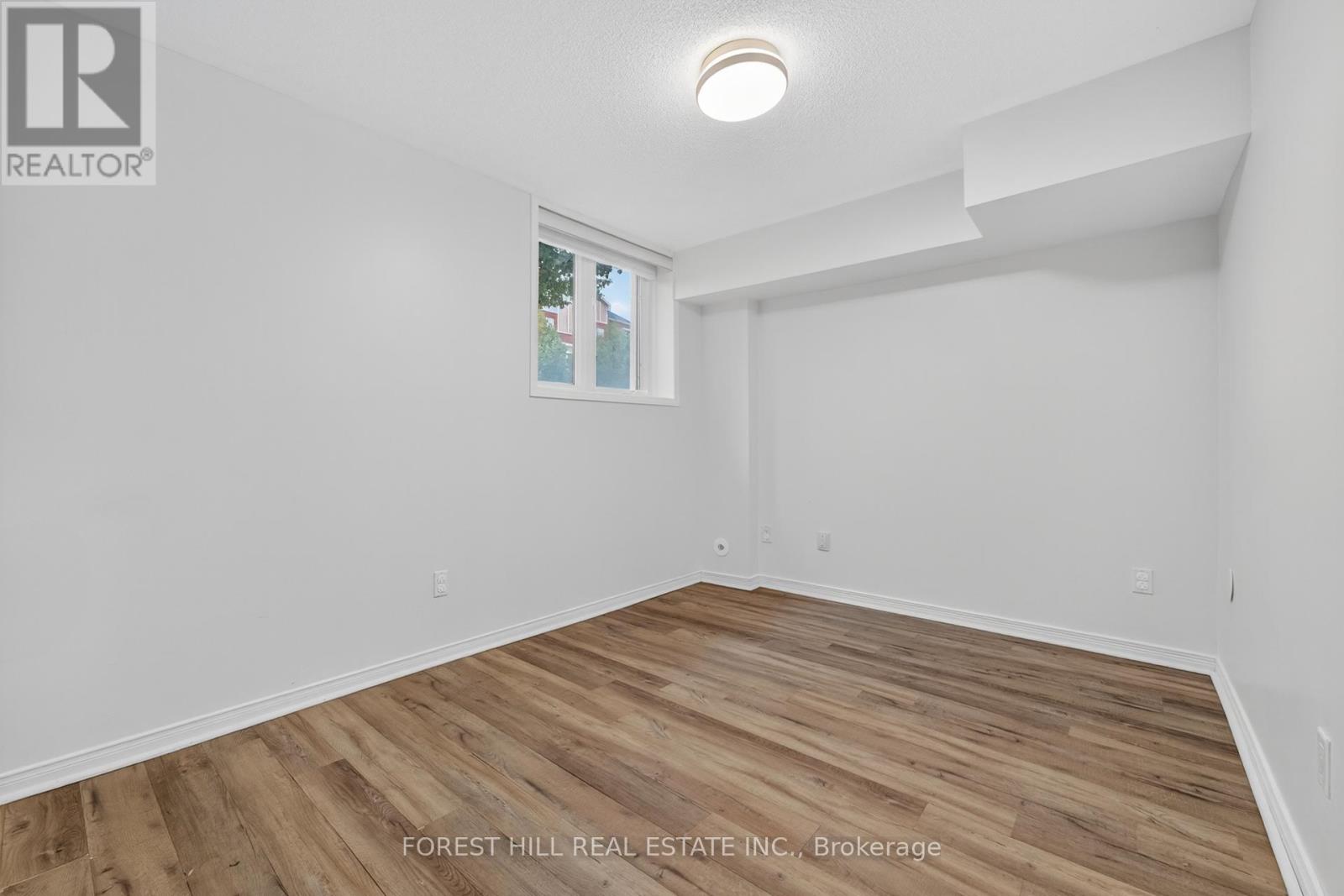 20 - 5050 Intrepid Drive, Mississauga, Ontario L5M 0E5 - Photo 20 - W12611116