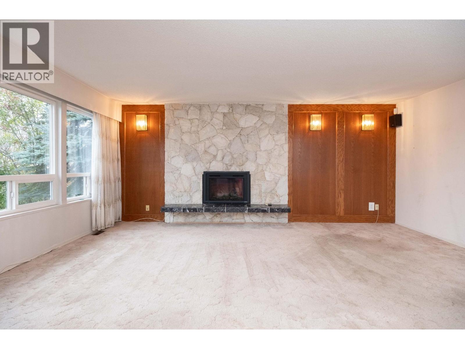 7740 Allman Street, Burnaby, British Columbia  V5E 2B1 - Photo 3 - R3053399