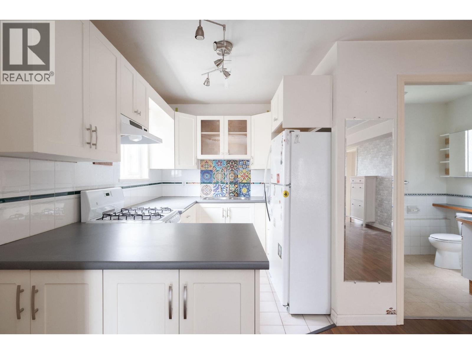 7740 Allman Street, Burnaby, British Columbia  V5E 2B1 - Photo 20 - R3053399