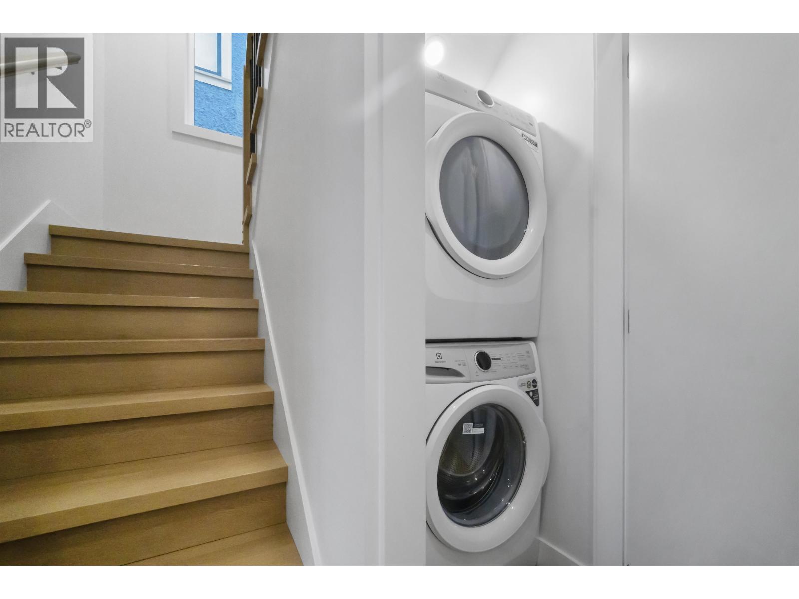 1 2386 E 45th Avenue, Vancouver, British Columbia  V5R 1K3 - Photo 29 - R3073247