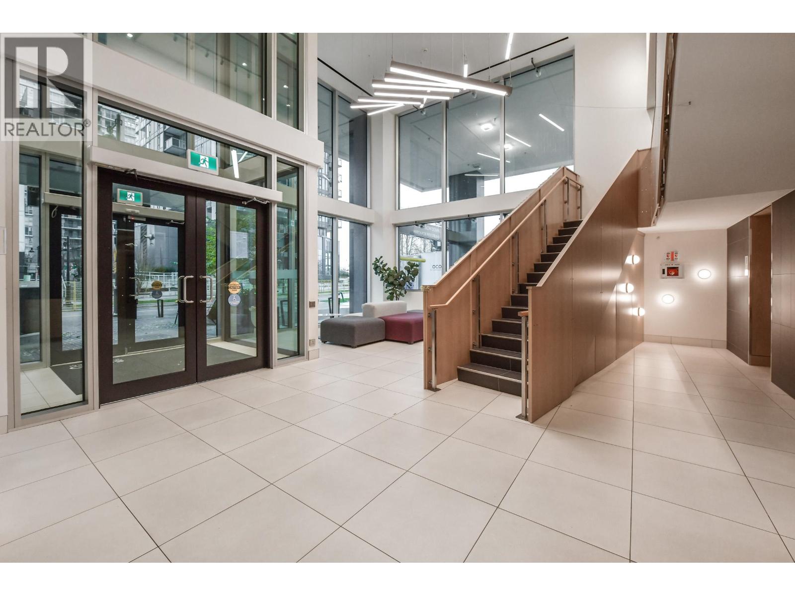 1406 308 Alderson Avenue, Coquitlam, British Columbia  V3K 0J2 - Photo 2 - R3073005