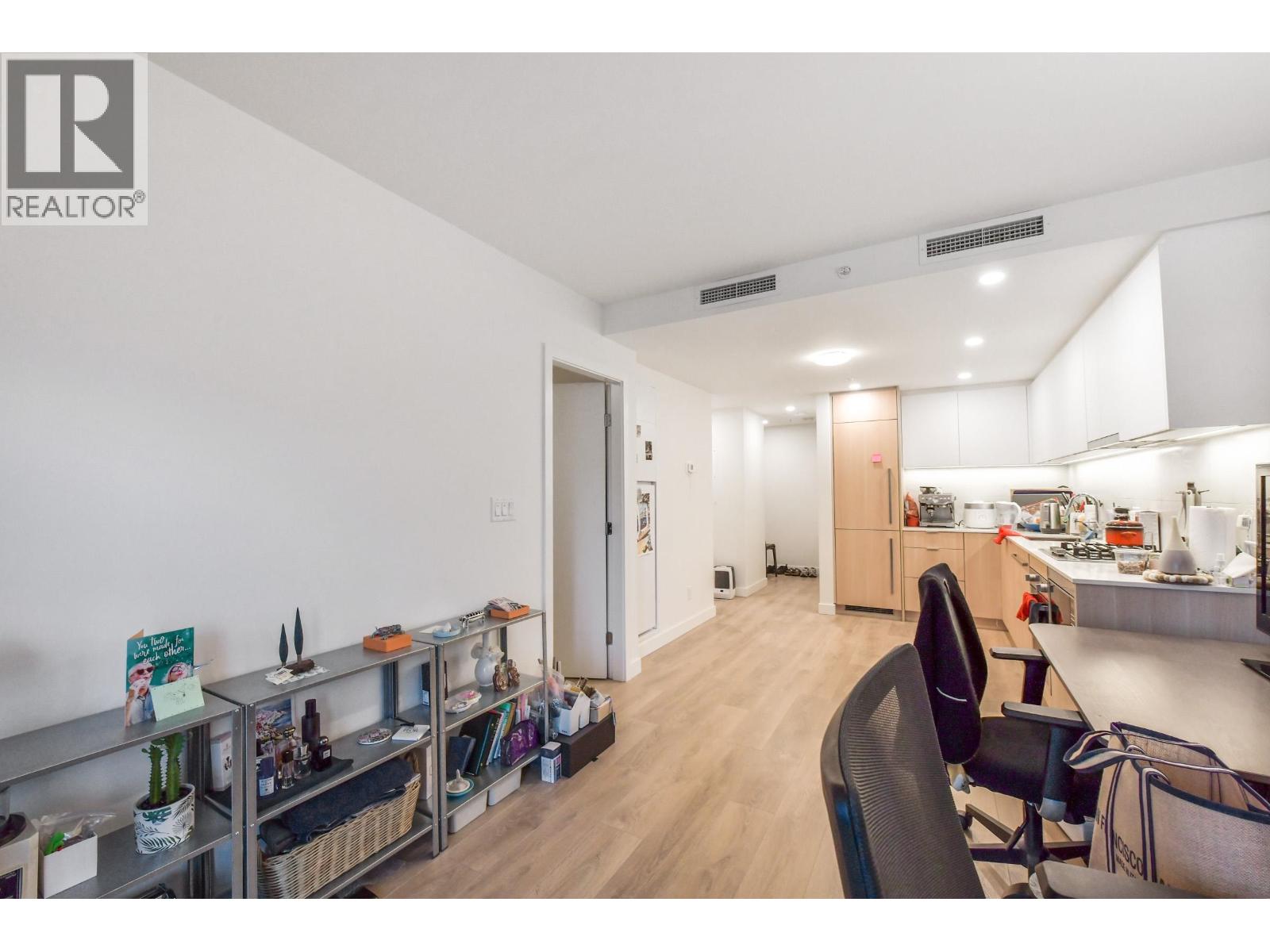 1406 308 Alderson Avenue, Coquitlam, British Columbia  V3K 0J2 - Photo 15 - R3073005