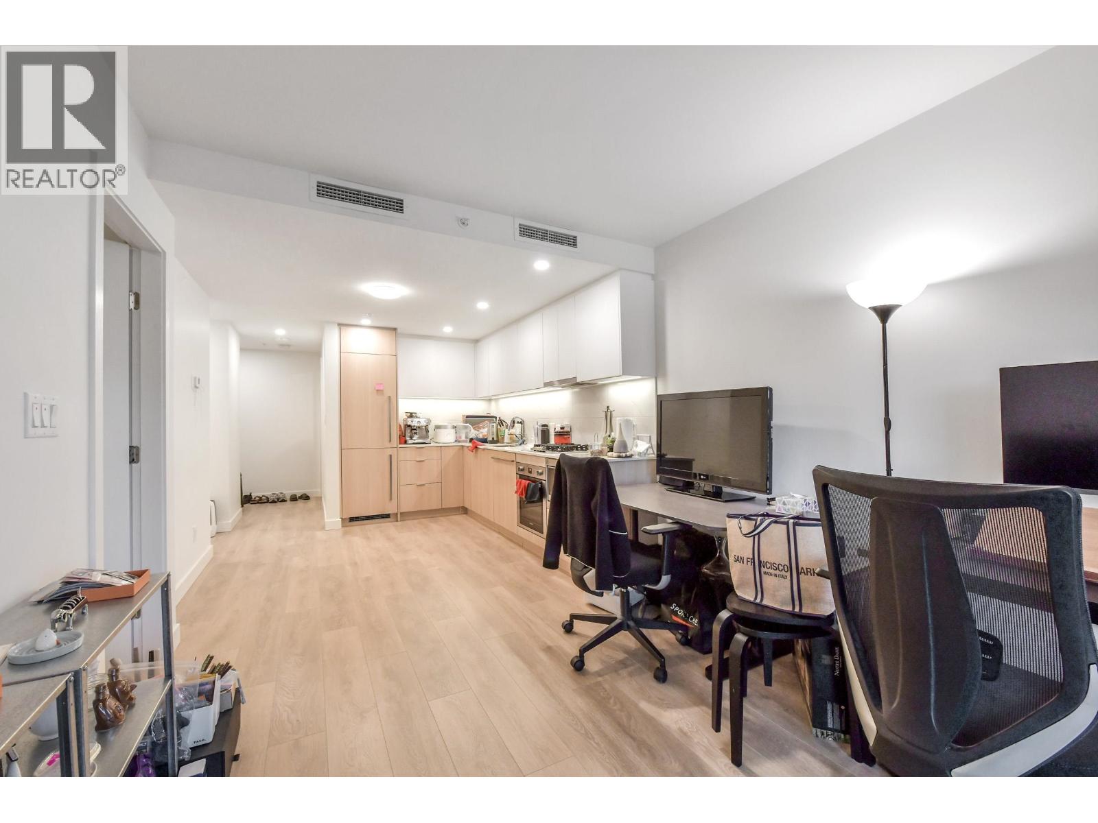 1406 308 Alderson Avenue, Coquitlam, British Columbia  V3K 0J2 - Photo 14 - R3073005