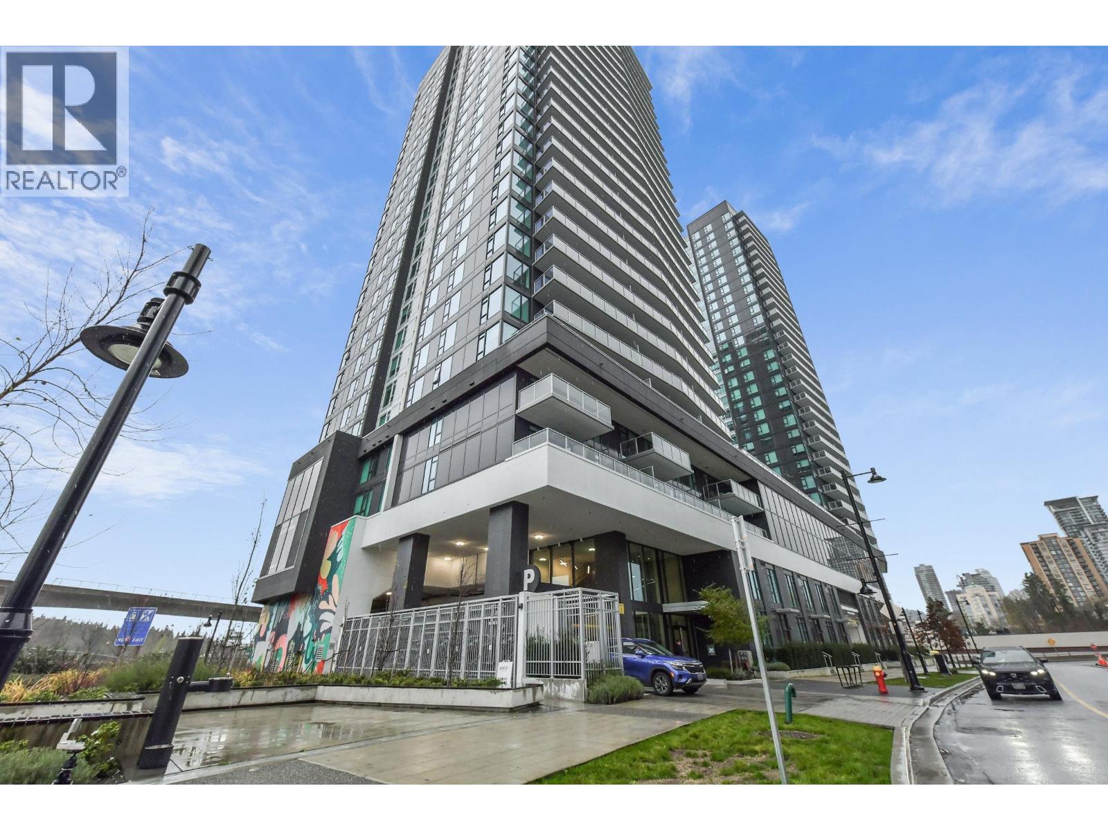 1406 308 Alderson Avenue, Coquitlam, British Columbia  V3K 0J2 - Photo 1 - R3073005