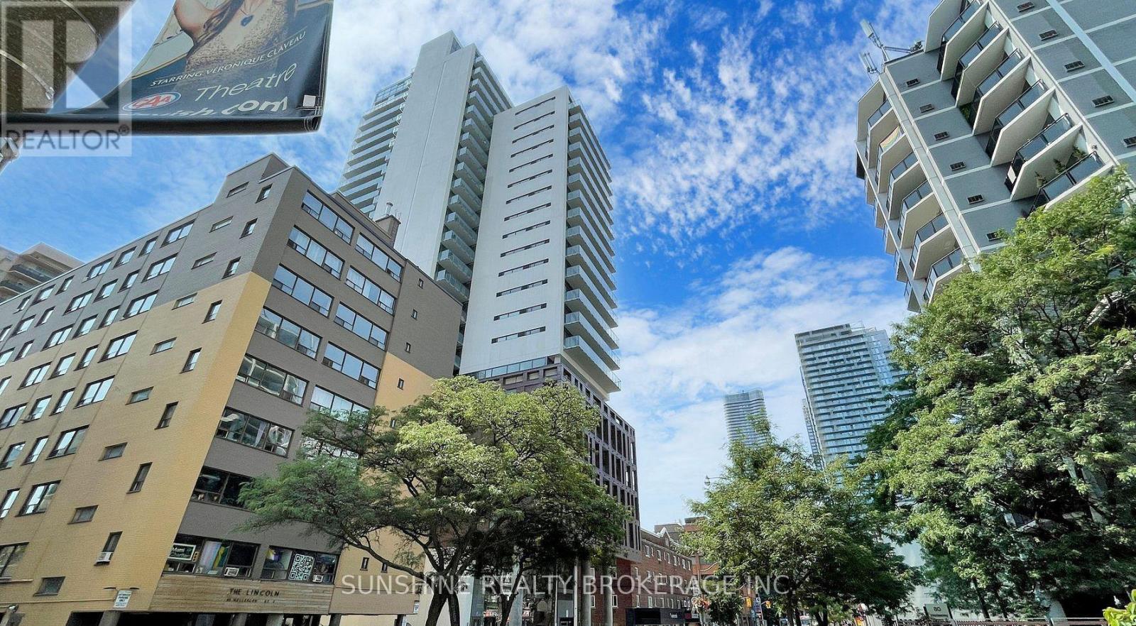 1708 - 81 WELLESLEY STREET E, Toronto, Ontario