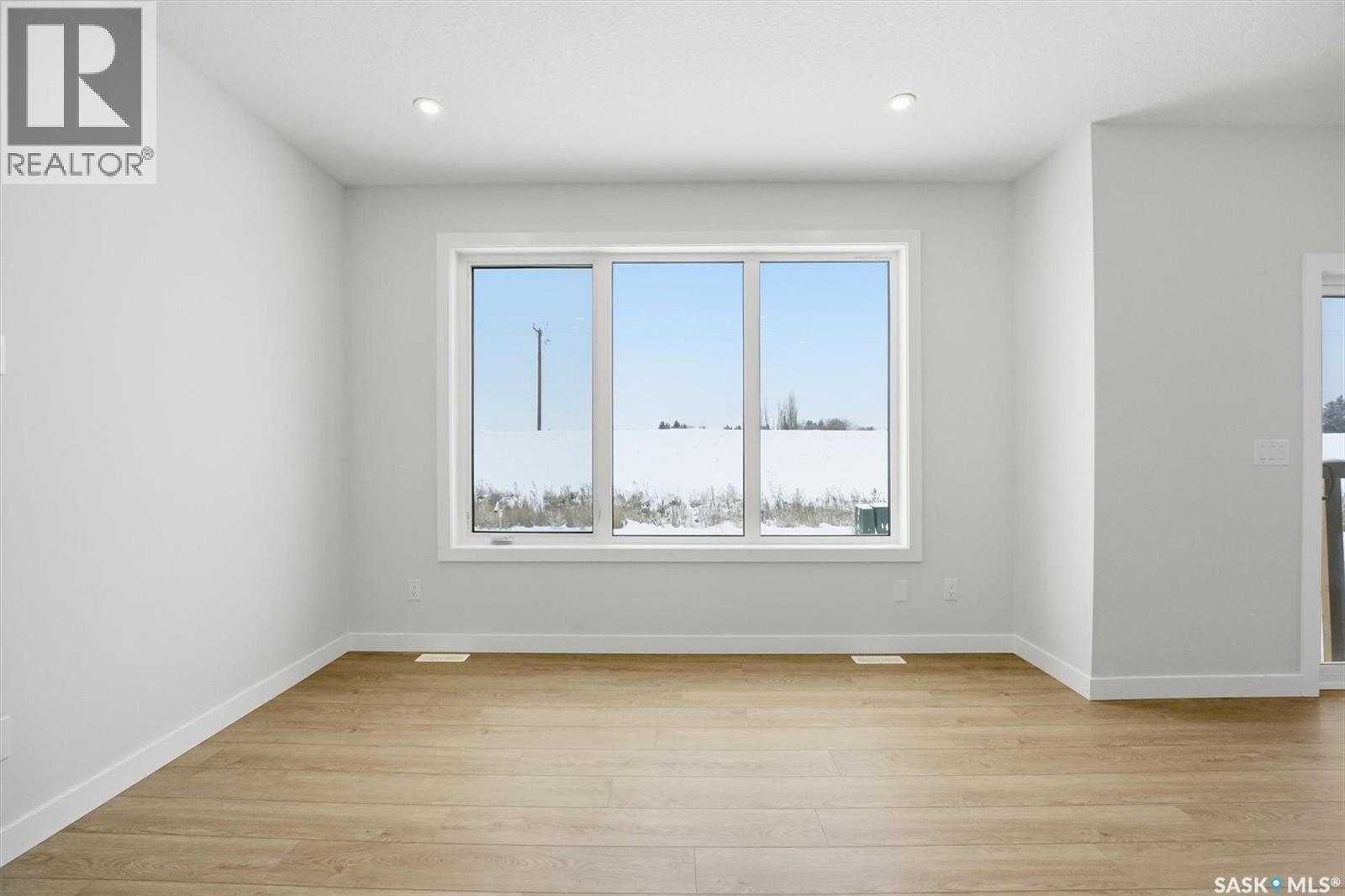 470 Cockcroft Place, Saskatoon, Saskatchewan  S7V 1Y9 - Photo 11 - SK025474