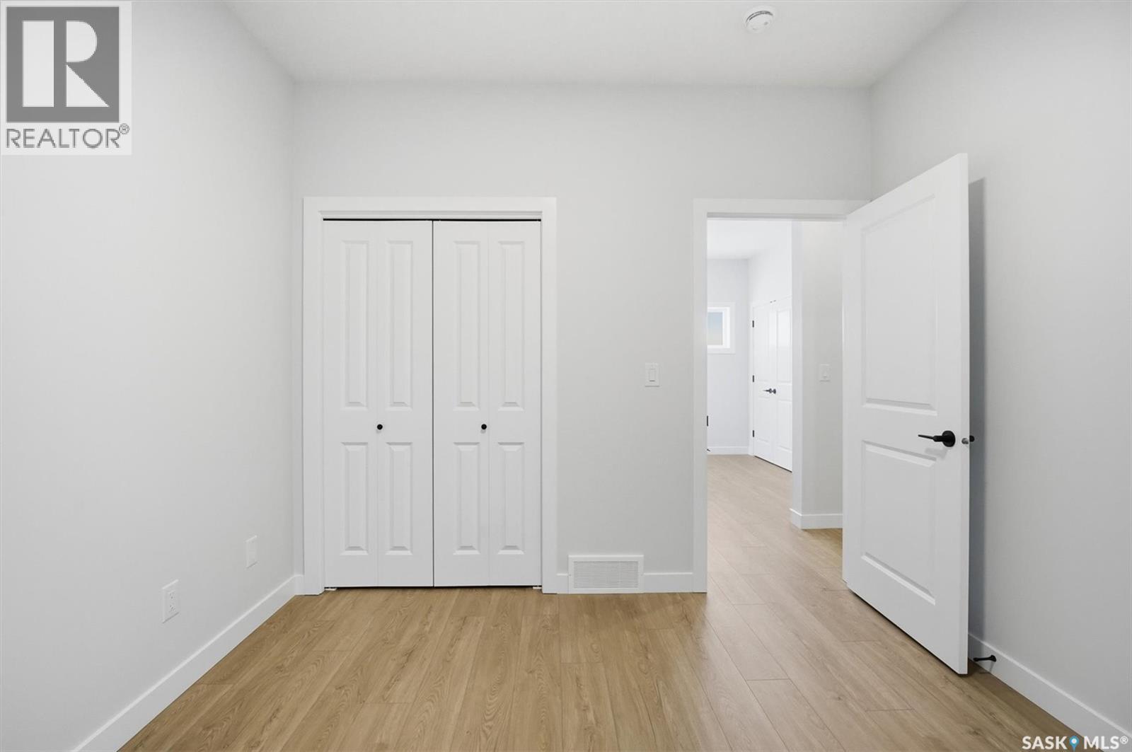 470 Cockcroft Place, Saskatoon, Saskatchewan  S7V 1Y9 - Photo 15 - SK025474