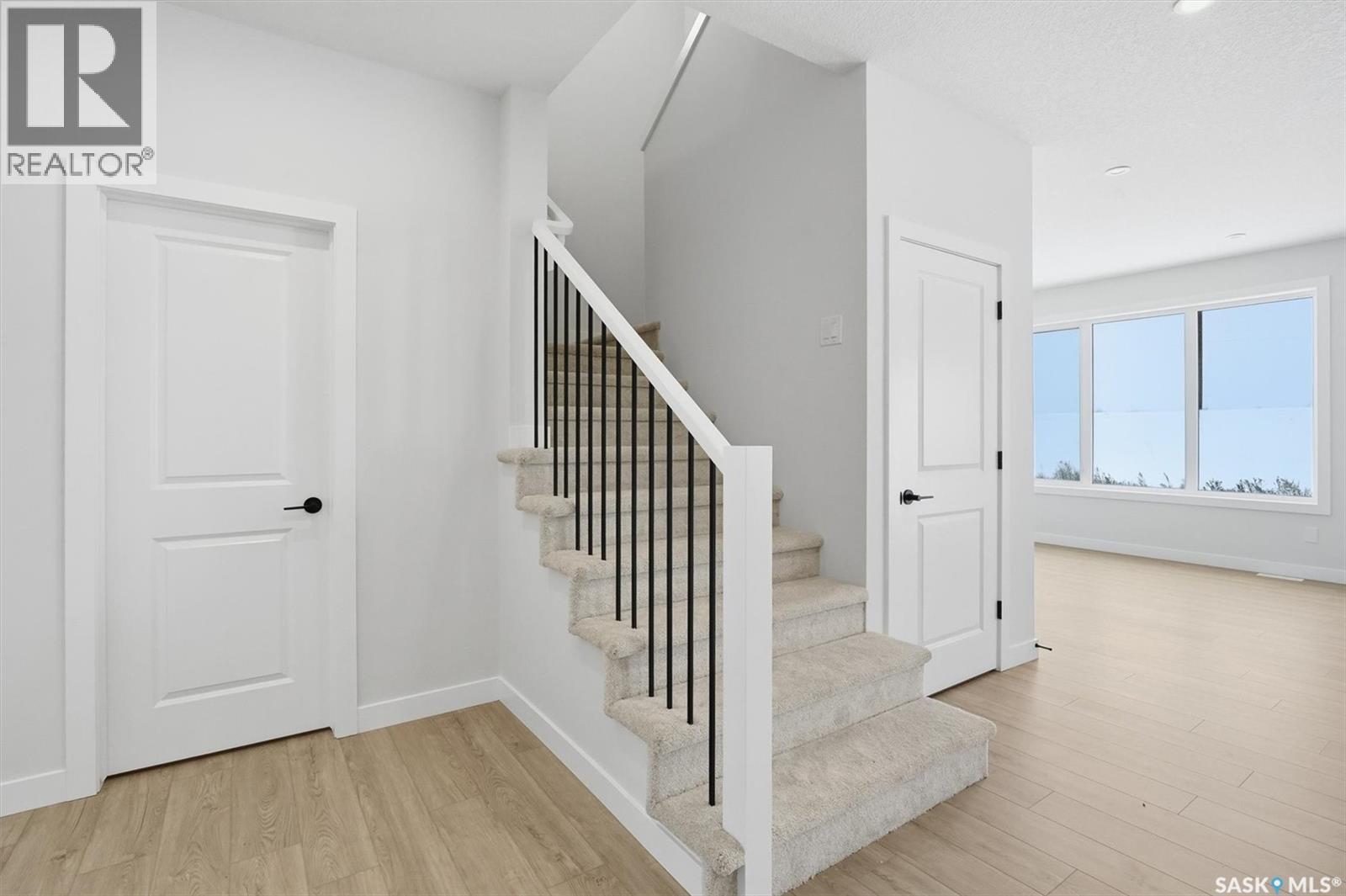 470 Cockcroft Place, Saskatoon, Saskatchewan  S7V 1Y9 - Photo 17 - SK025474