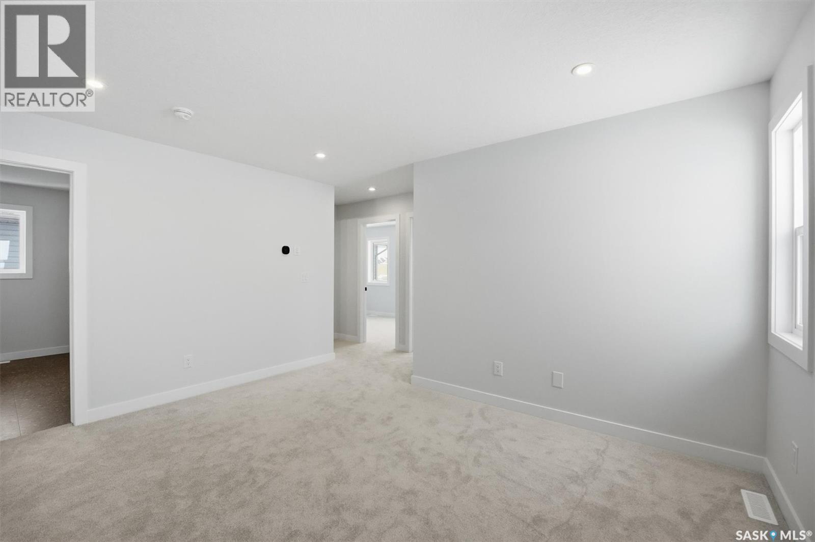 470 Cockcroft Place, Saskatoon, Saskatchewan  S7V 1Y9 - Photo 21 - SK025474