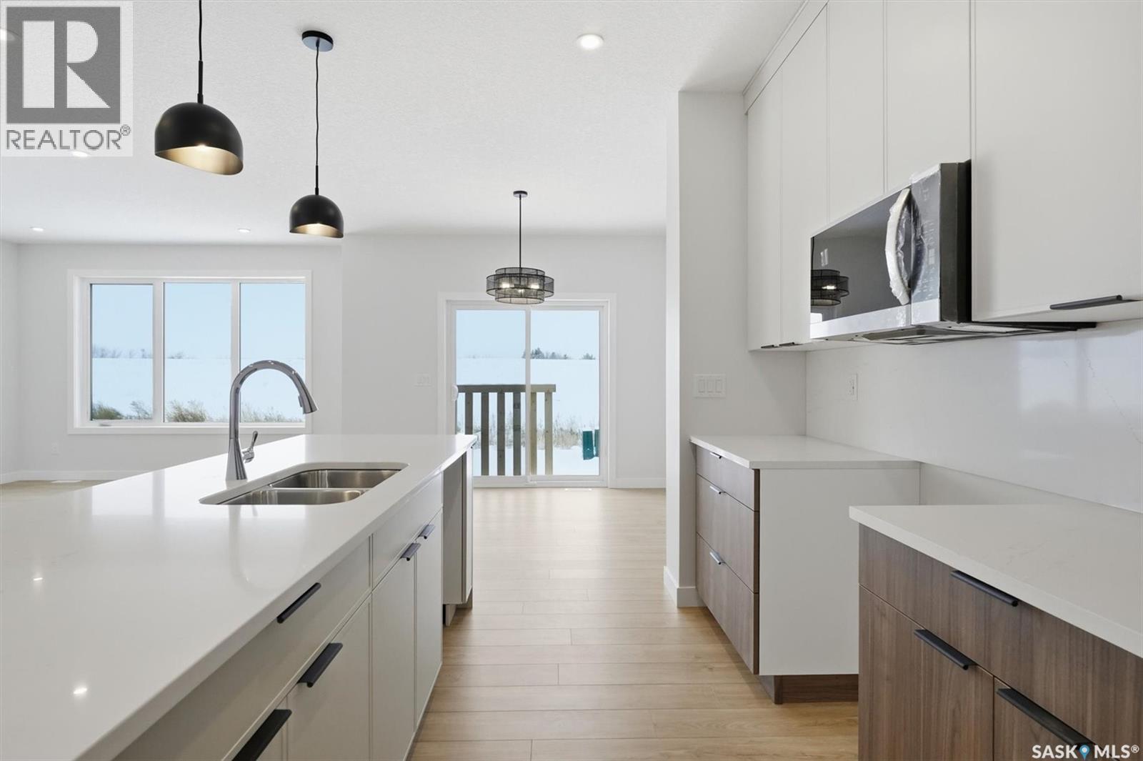 470 Cockcroft Place, Saskatoon, Saskatchewan  S7V 1Y9 - Photo 8 - SK025474