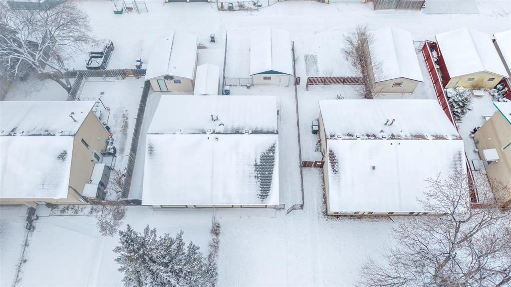 39 Marlow Court, Winnipeg, Manitoba  R2P 0A5 - Photo 33 - 202529732