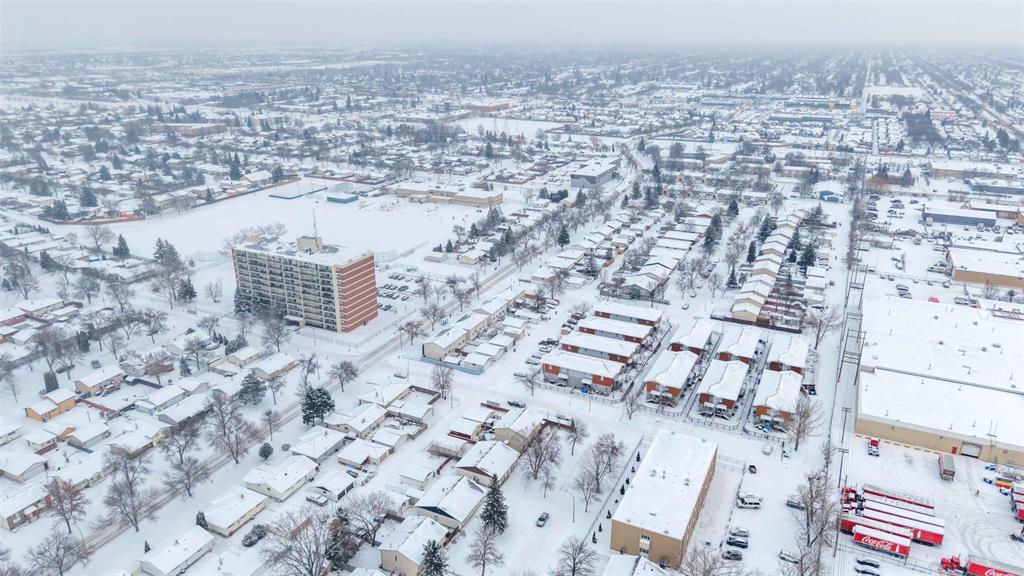 39 Marlow Court, Winnipeg, Manitoba  R2P 0A5 - Photo 35 - 202529732