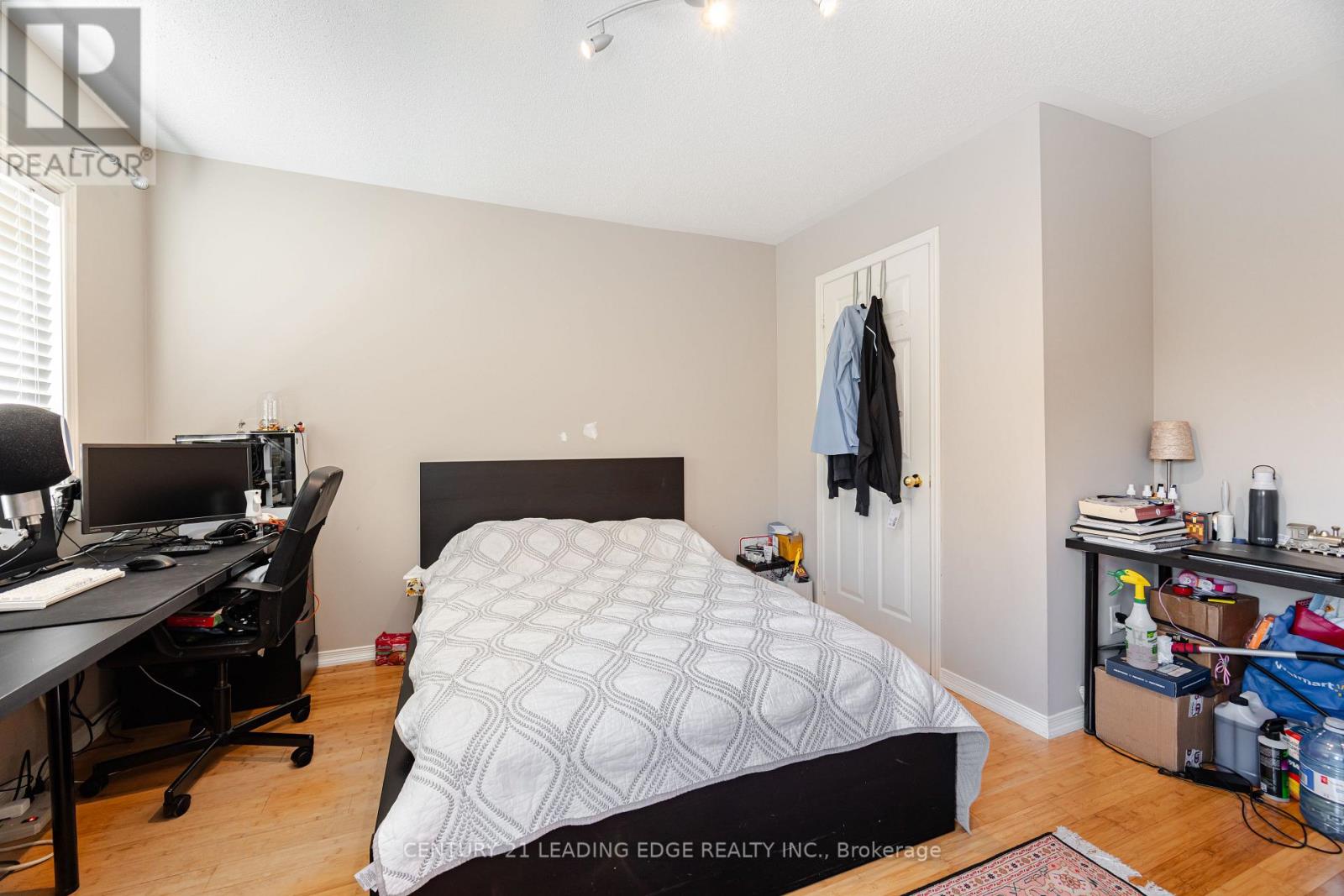 344 Marble Place, Newmarket, Ontario  L3X 2R7 - Photo 28 - N12616404