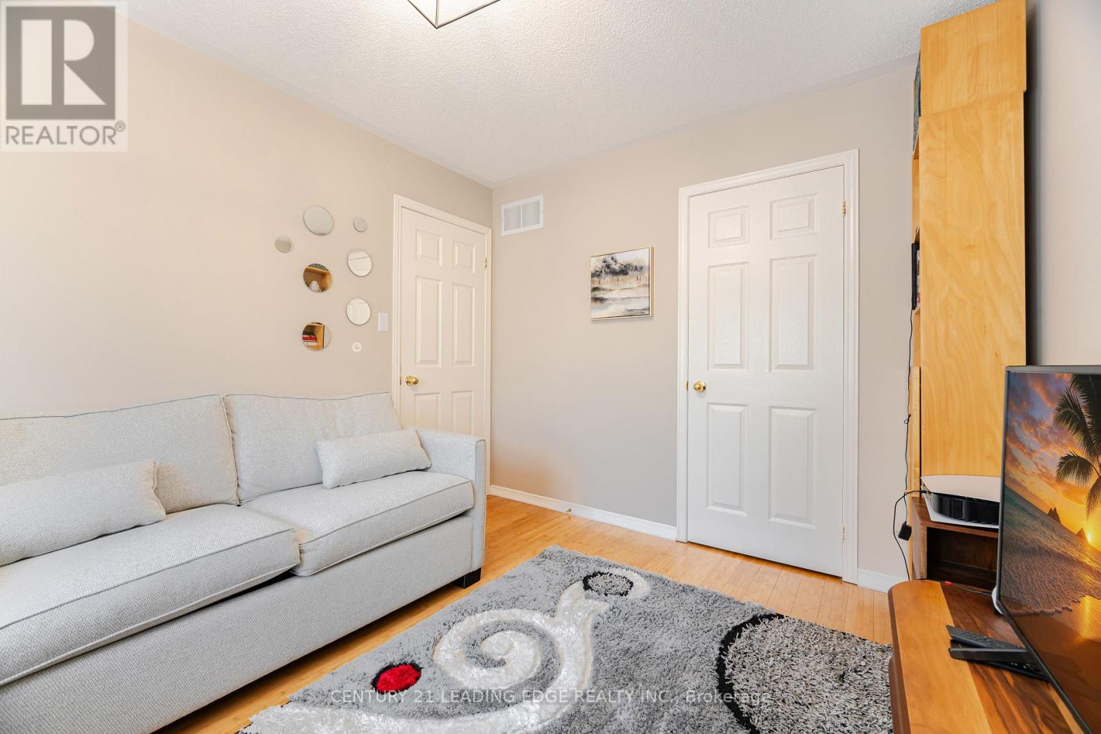 344 Marble Place, Newmarket, Ontario  L3X 2R7 - Photo 30 - N12616404