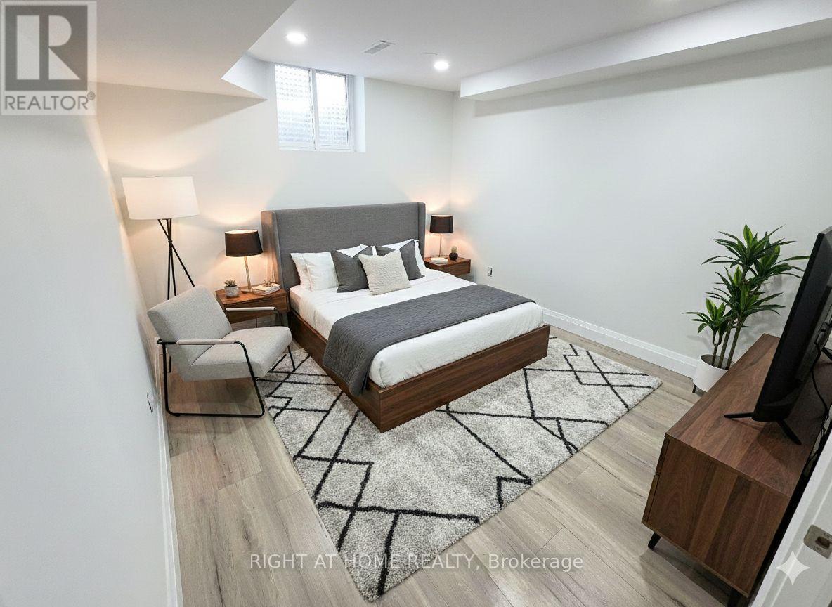 Basement - 588 Brooks Howard Court, Newmarket, Ontario  L3Y 6V1 - Photo 3 - N12616452