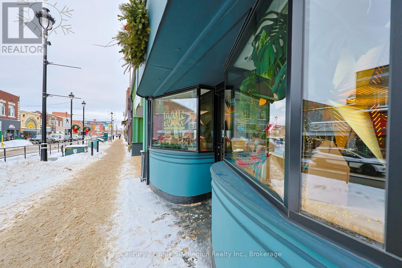 158 Main Street W, North Bay, Ontario  P1B 2T5 - Photo 2 - X12616536