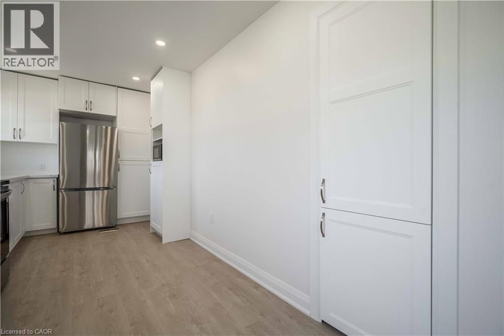 1 Hill Place Unit# A, Hamilton, Ontario  L8G 2W3 - Photo 10 - 40793366