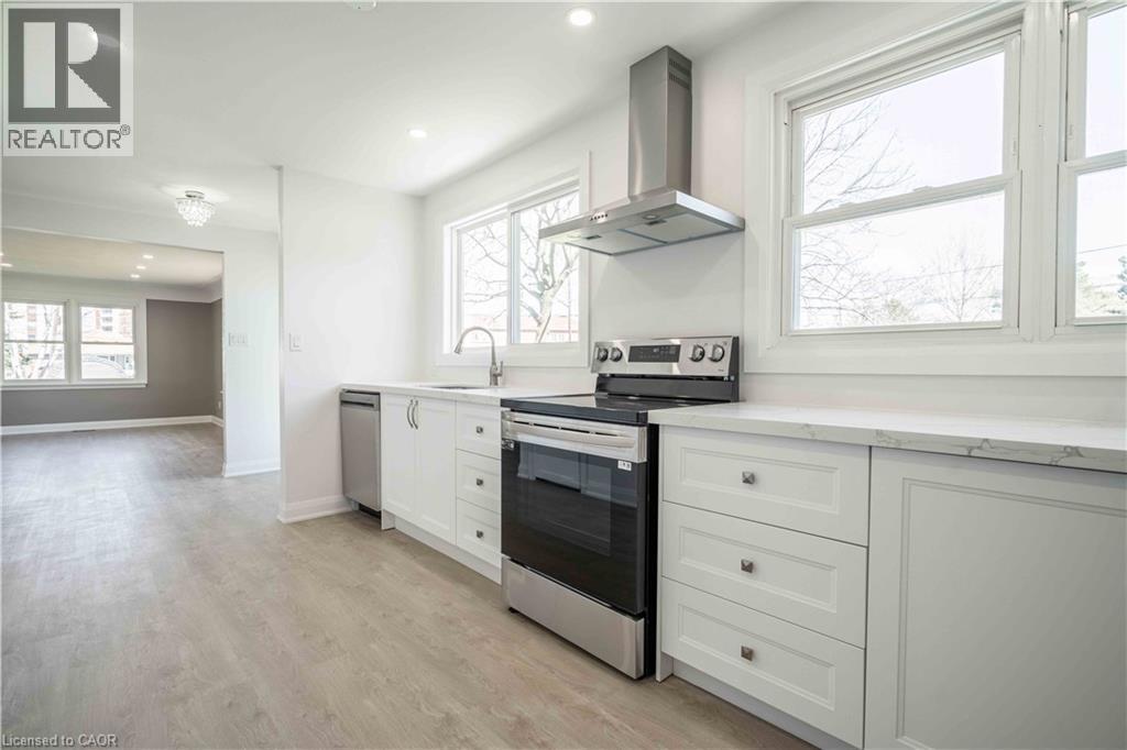 1 Hill Place Unit# A, Hamilton, Ontario  L8G 2W3 - Photo 13 - 40793366