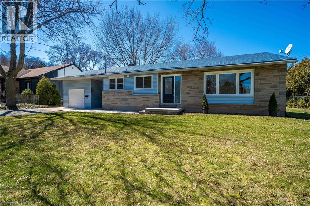 1 Hill Place Unit# A, Hamilton, Ontario  L8G 2W3 - Photo 2 - 40793366