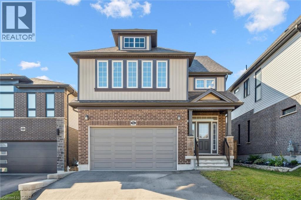 916 Valencia Court, Kitchener, Ontario  N2R 0R5 - Photo 2 - 40779385