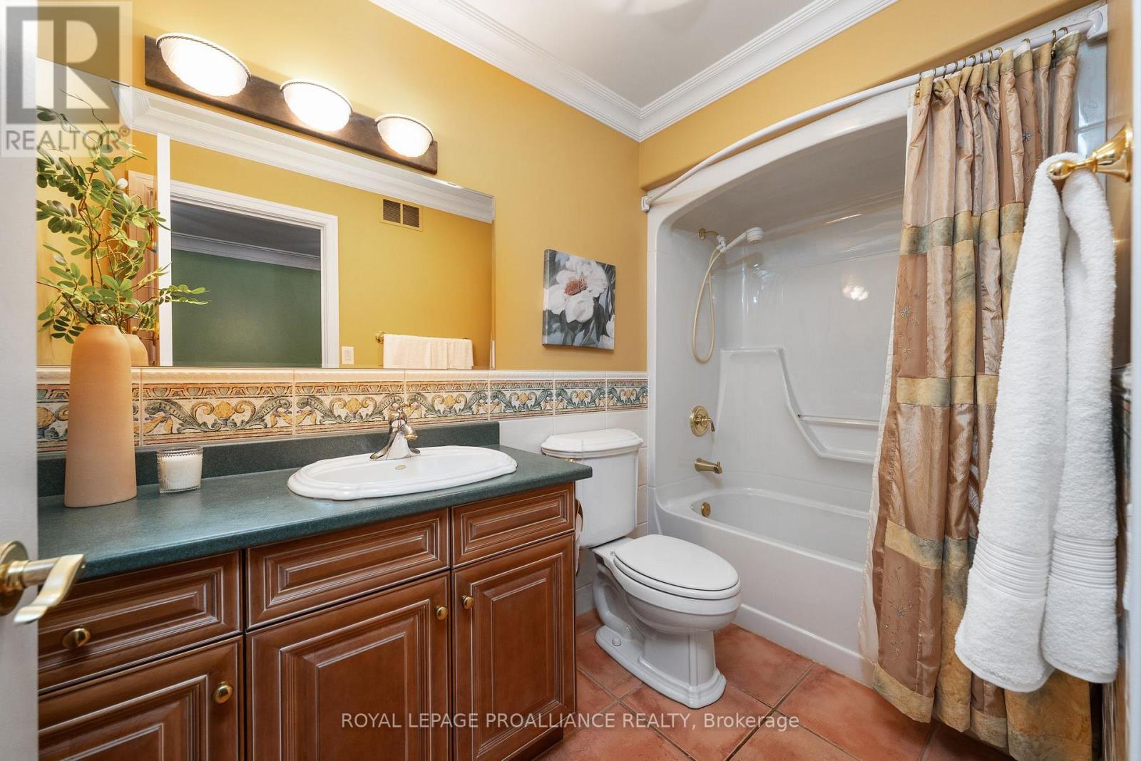 71 Oak Ridge Boulevard, Belleville, Ontario  K8N 5W3 - Photo 17 - X12616560